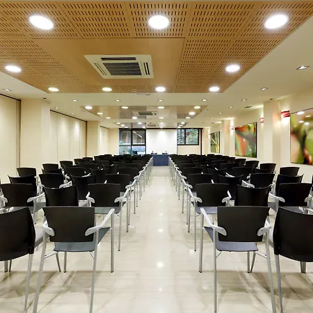 Eurostars Centrum Hotel 4*