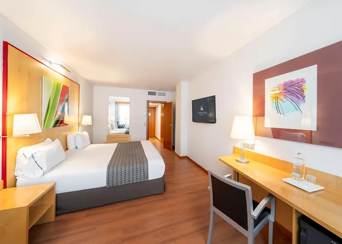 Eurostars Centrum Hotel 4*