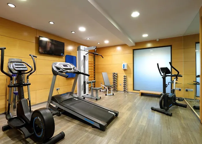 Eurostars Centrum Hotel 4*