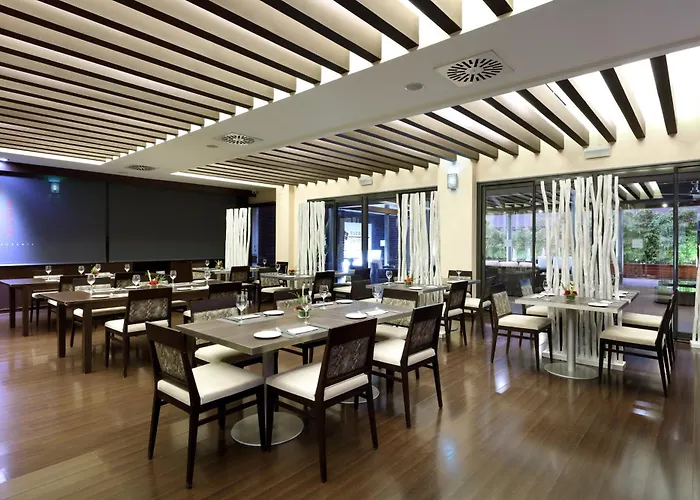 Eurostars Centrum Hotel 4*