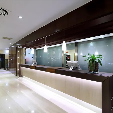 Eurostars Centrum فندق لقنت