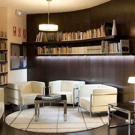 ホテル Eurostars Centrum 4*