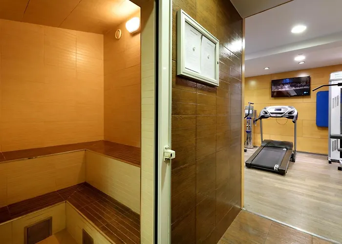 Hotel Eurostars Centrum 4*